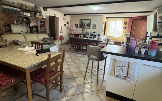 Villa Singola – Monte San Biagio (Via Carro)