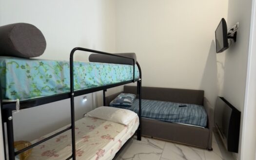 Appartamento entrata indipendente al piano terra