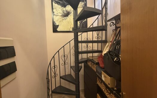 ✨ Una casa unica ed introvabile per posizione e genere nel cuore di Fondi! ✨