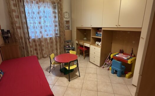 ✨ Una casa unica ed introvabile per posizione e genere nel cuore di Fondi! ✨