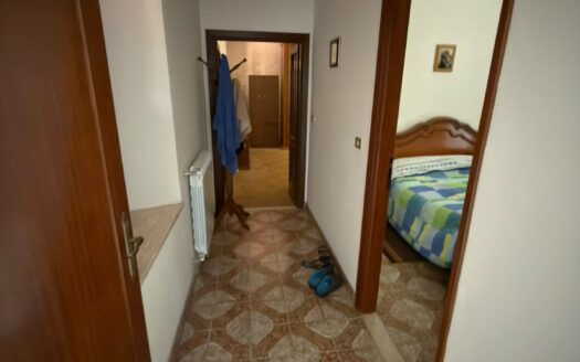 Villa singola a campodimele con giardino