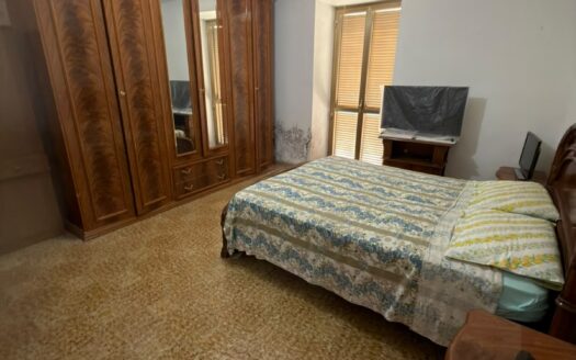 Villa singola a campodimele con giardino